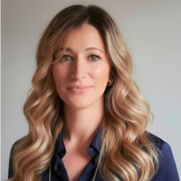 Leslie, host at Stilla Private Homes