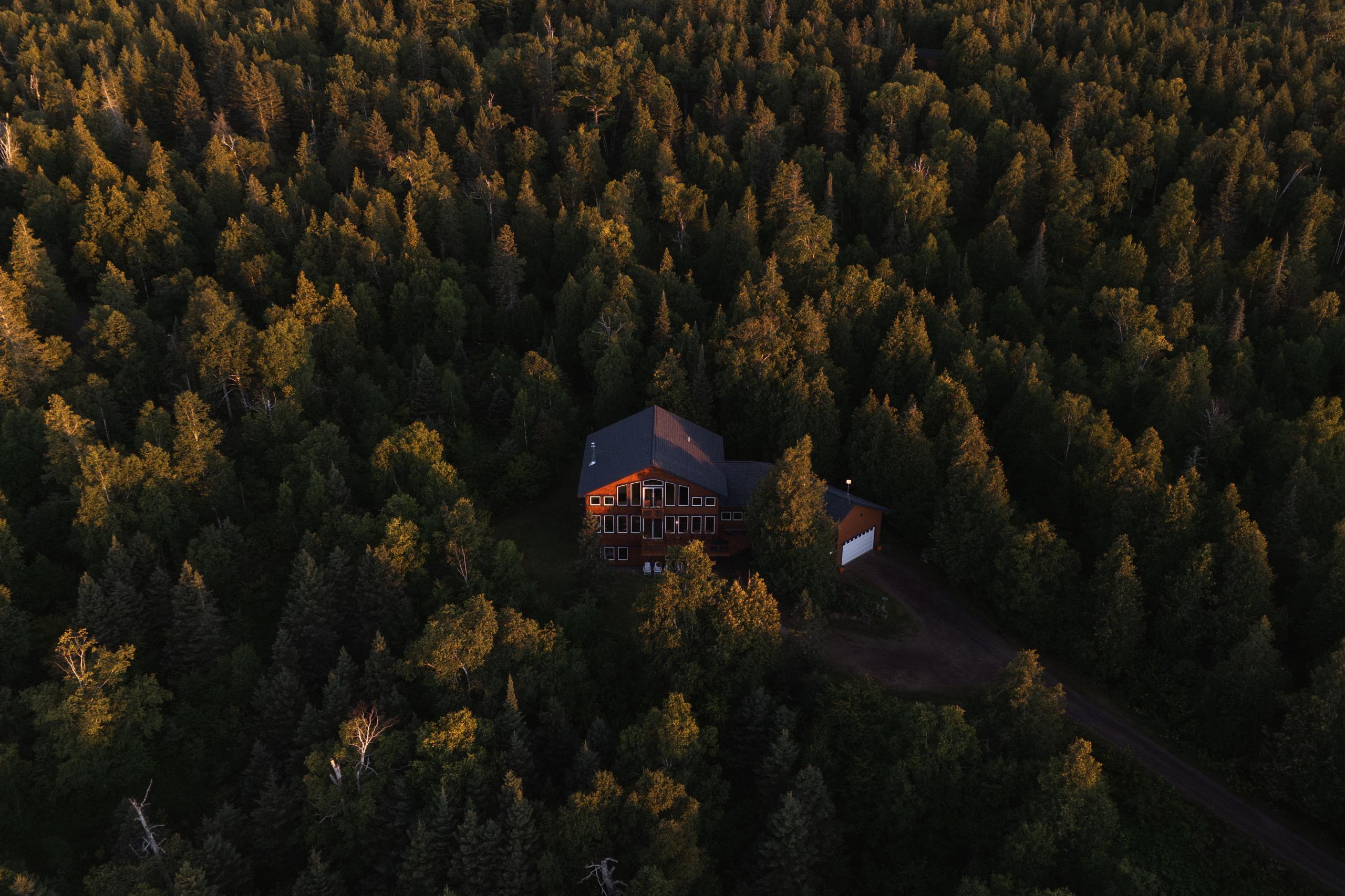 Nordhus Lodge under the forest canopy near Lutsen Mountains